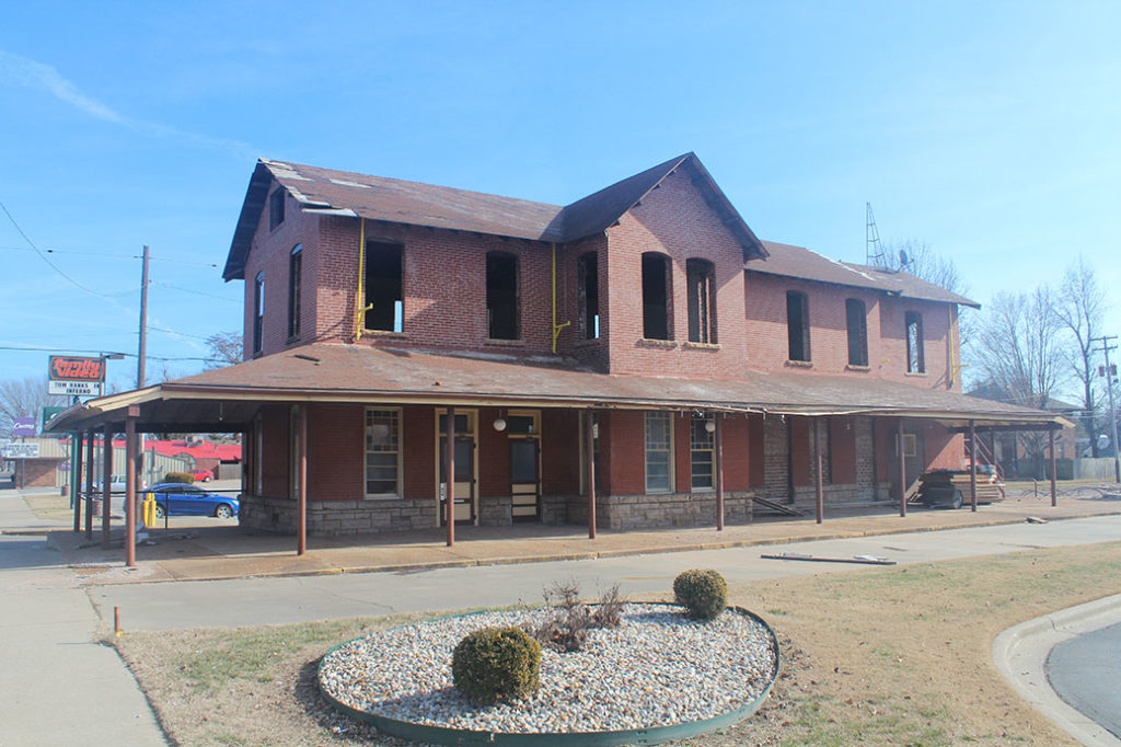 05 - Murphysboro Depot